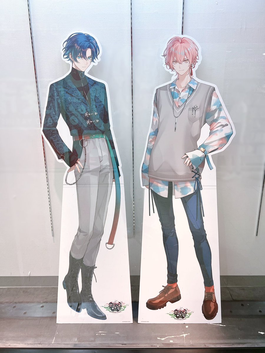 opus_msr's tweet photo. 紫教区❗️😭
神戸に来てくれてありがとう😭💜

#STRANGE_EDEN
#shikyoku https://t.co/vUWBw2O7LJ