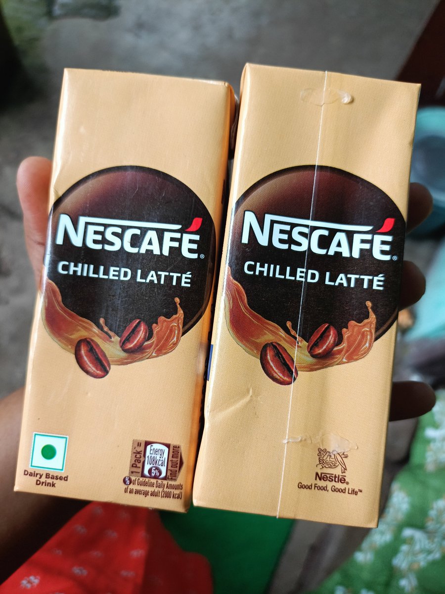 _chanchala__'s tweet photo. @letsblinkit Order id -ORD12607258147 Ordering a chilled latte and receiving it at room temperature… what exactly was the “chilled” part? 😭The cold coffee wasn’t even cold. If I wanted a normal-temperature coffee, I could’ve made one at home. 🤦🏻‍♀️Really disappointing! https://t.co/vnijcueOiT