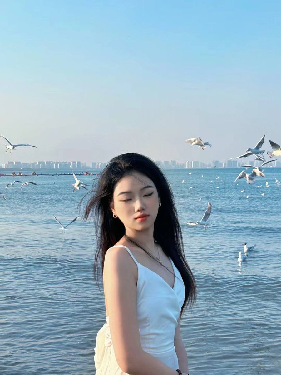 perrycutes's tweet photo. 酒吧里搭讪的妹妹 看着像精神小妹 其实是个清纯小白花 喝多了带回家 奶子好圆粉粉的好美 身上也白白的 自己把腿掰开让我操-

特别萌的���妹 让我射她嘴里-
更多精彩进电报免费预览群🔗 https://t.co/Rm4LXQASvW

@Sentoyun 
@Sentodan 
@Sentofen 
@Sentohua https://t.co/vnFQ8xNI55
