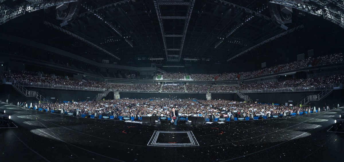 day6official's tweet photo. [ #DAY6_BEHIND ]

Young K Solo Tour <YOUNGEST> in INCHEON - DAY2

내 세상, 내 전부, 꿈을 꾸는 이유
My Day의 모든 감정은
Young K로부터 비롯됐어

#DAY6 #데이식스
#YoungK #영케이
#YOUNGEST
#YoungK_Solo_Tour_YOUNGEST https://t.co/1uHPNmwIjE