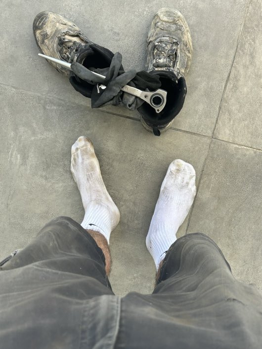 CashMasterJona_'s tweet photo. It's time to completely destroy your brain with these sweaty socks😈🥵 https://t.co/pkksD617P7