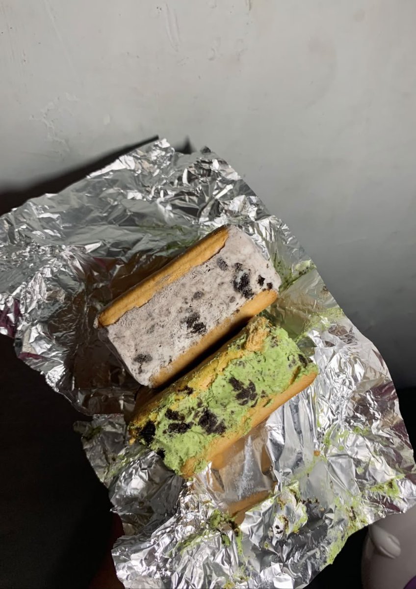 whoztun's tweet photo. OPEN PO GABIN BAR! 
SPECIAL PRICE BATCH 1  ONLY 10K💥💸
tersedia varian rasa :
-cookies n cream
-strawberry
-matcha
-vanilla
📍mjk onlyy https://t.co/uCwapZXo7e