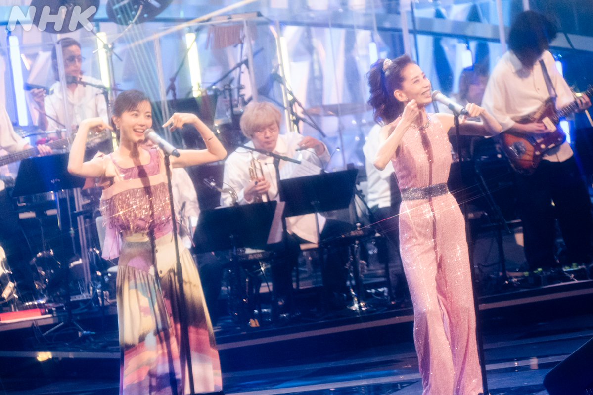 nhk_kouhaku's tweet photo. NHK夏の音楽祭 
#うたであえたら 2026🎵
🩵 NOW ON AIR 🩵

🎤#増田惠子×#生田絵梨花
「渚のシンドバッド」

🔽ここからすぐに見られます
https://t.co/JGDnCiyhU5

自身のライブでピンク・レディーの楽曲をカバーした生田さん🌟
憧れのケイさんとキレキレのダンス🩷🏝 https://t.co/KRy9UFpgbe
