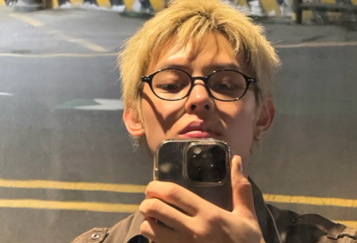 megusjei's tweet photo. hi, im ely.

— she / her , 🇵🇭
— currently looking for interactive/filo moots
— new to #stantwt #kpoptwt #anitwt #metwt let’s be friends :)
— multi, any fandom will do 

♡ / ↻ are highly appreciated, ty :) https://t.co/xZLNqIhedG