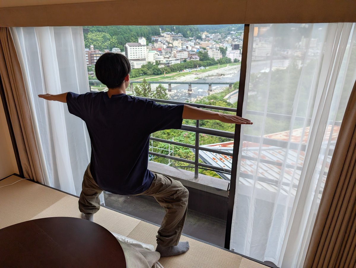 MOYA4_8936's tweet photo. 岐阜の下呂温泉街でお泊まり！
貸切の露天風呂と夜景がすんごーい！✨ https://t.co/1gMaecyEoT