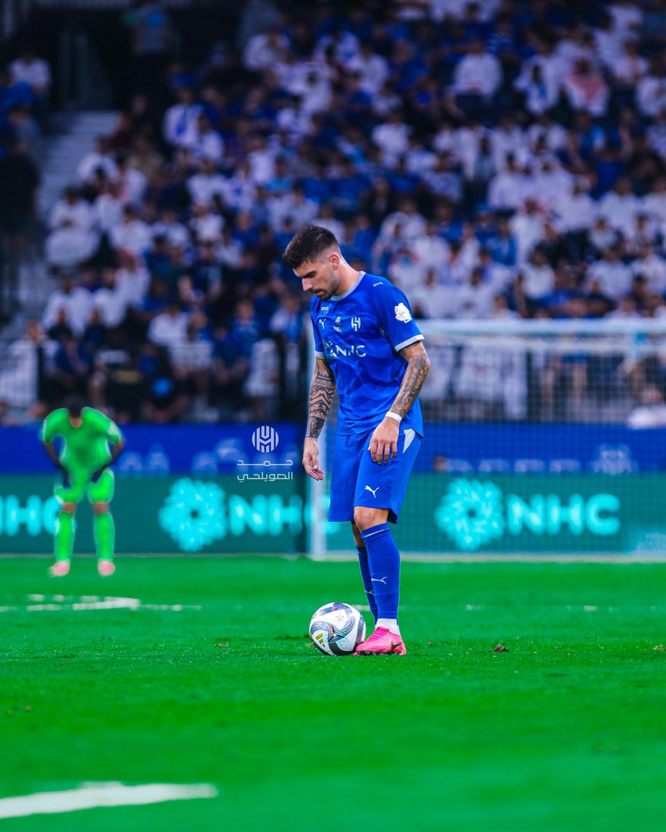 H_swilhy's tweet photo. 📸| روبن نيفيز في الظهور الأول هذا الموسم مع الهلال 💙 https://t.co/pVnzbGRH9Y
