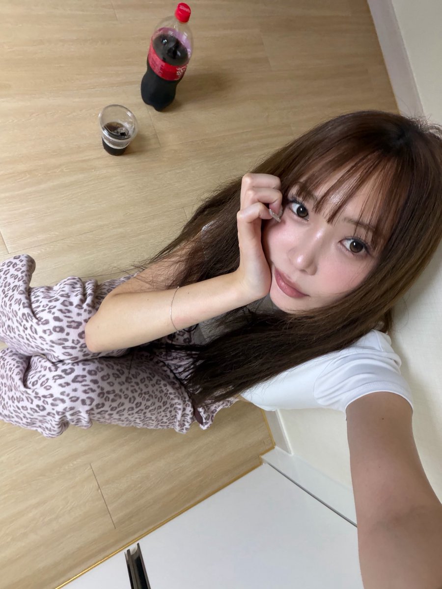 もなもな momona🍑모모나 (@momona_919) / Highlights / X