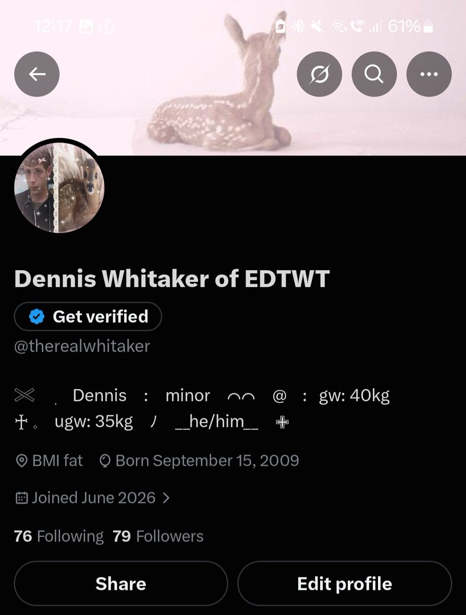 therealwhitaker's tweet photo. notice anything different https://t.co/ASttK6tler