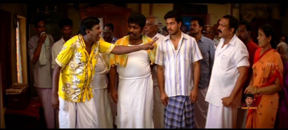 Expi_Nasni's tweet photo. எதே பர்சனல் லைஃப்ல தலையிட கூடாதா...ஹலோ ரோட்ல போறவன் லைஃப்ல தலையிடல..உங்க அண்ணன் உங்க விஜின்னு சொல்லி ஓட்டு கேட்ட எங்கண்ணன் லைஃப் நாசமா போயிடகூடாதேன்னு பேசிட்டு இருக்கோம்...

#SayNoToTrisha https://t.co/kz5E8eTLLH