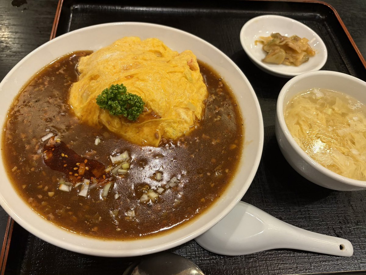 take19930530's tweet photo. １時間待ちで食べた麻婆天津飯！ https://t.co/lKXWu9wb90