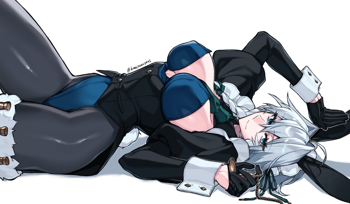 himajinsan0401's tweet photo. 定期的にバニーを描かないと死ぬ人間なので、バニ咲を描きましたよ～🐰🐰🗡️✨
今回は趣向を変えて横長イラストにしましたよ✍️✍️🤓
腰のね…ラインがいいよね…🤤🤤🤤 https://t.co/SDVrfSgAhx