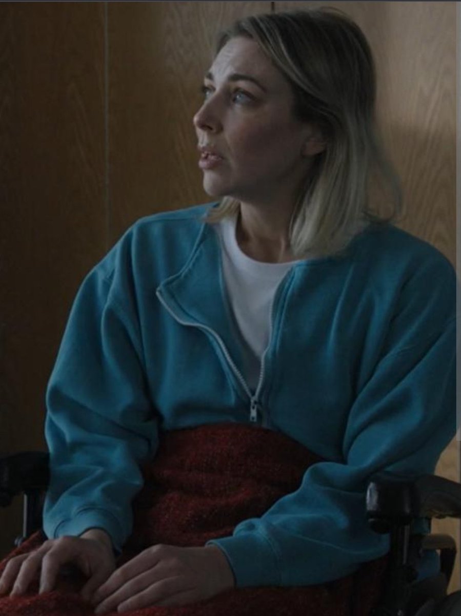 wentworthmuses's tweet photo. @LouPromisingDUH A sarcastic roll of her eyes at the name and then a glare, turning her wheelchair towards her. "Really Lou? You should learn to mind your own business. Nosiness doesnt look good on you." She tries to wheel herself away now, already having enough of this high school bully attitude https://t.co/KDjEINfwdE