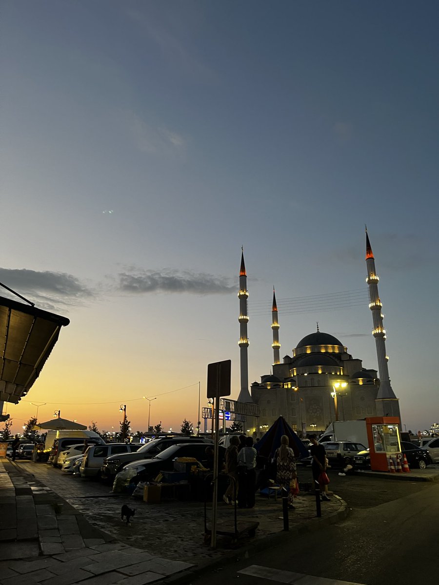 rrazvaa's tweet photo. Gündür https://t.co/x5wdO8stmY