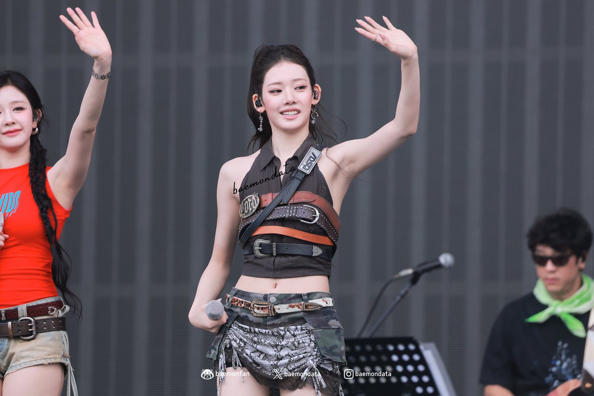 baemondata's tweet photo. 260814 Rora Summer Sonic 2026
Exclusive Data 데이터 Set 2200+ Photos

Full Set in reply

#BABYMONSTER #베이비몬스터 #베몬 #Rora #로��
#サマソニ #summersonic
#데이터 https://t.co/0G6vwEPVof