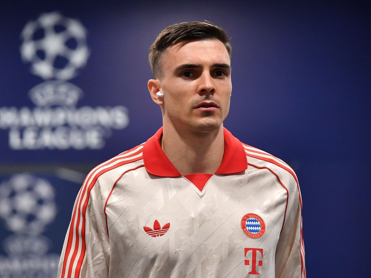 FabrizioRomano's tweet photo. 🚨🇵🇹 João Palhinha’s future, still open after Bayern rejected conditions offered by Aston Villa.

Understand Newcastle have called again in last 24h for Palhinha. ⚪️⚫️

Benfica also interested if he doesn’t end up in Premier League. 🦅 https://t.co/il93Z2MuFT