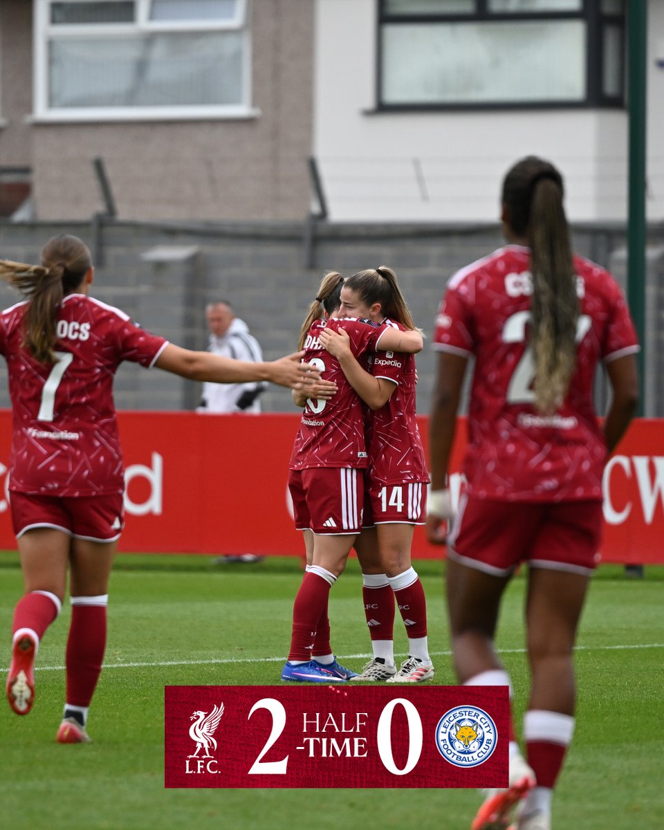 LiverpoolFCW's tweet photo. Leading at the break thanks to goals from Jenna Clark and Marie Höbinger 😁 https://t.co/2sbDa2gWfu