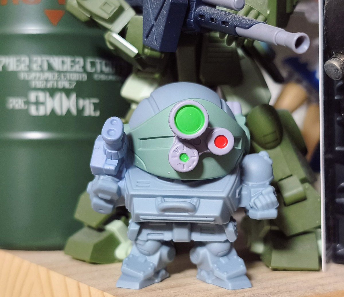 fallout76thanks's tweet photo. めがさんと一緒にガチャで取ってきた装甲騎兵ボトムズ　リアルディフォルメミニソフビフィギュア　スコープドッグ　バトリングカラー

いい出来だなー https://t.co/Zq2cp2i1Jf