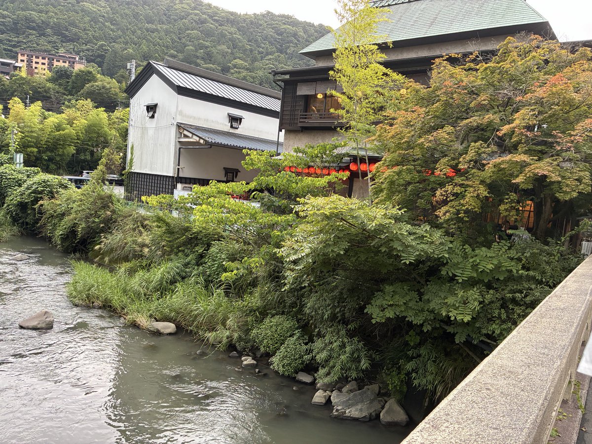popcoonvrc's tweet photo. はこーね https://t.co/3inw32YpOC