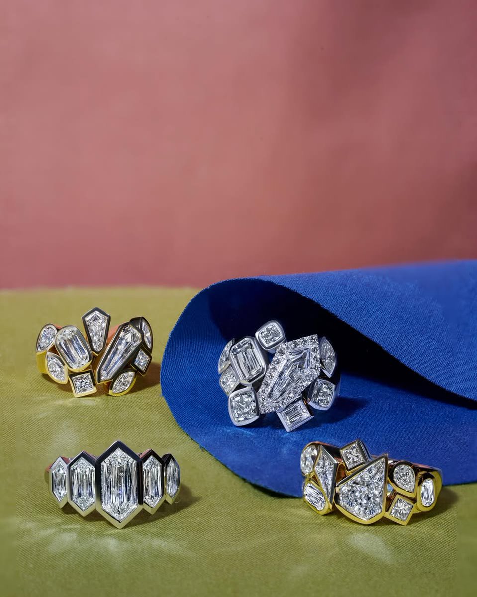 Sergiosjewelers's tweet photo. Meet your newest obsession: The Muse Collection.
#ChristopherDesigns #SergiosJewelers #EllicottCity #ShopEllicottCity #FineJewelry https://t.co/kCa0iVhvcv