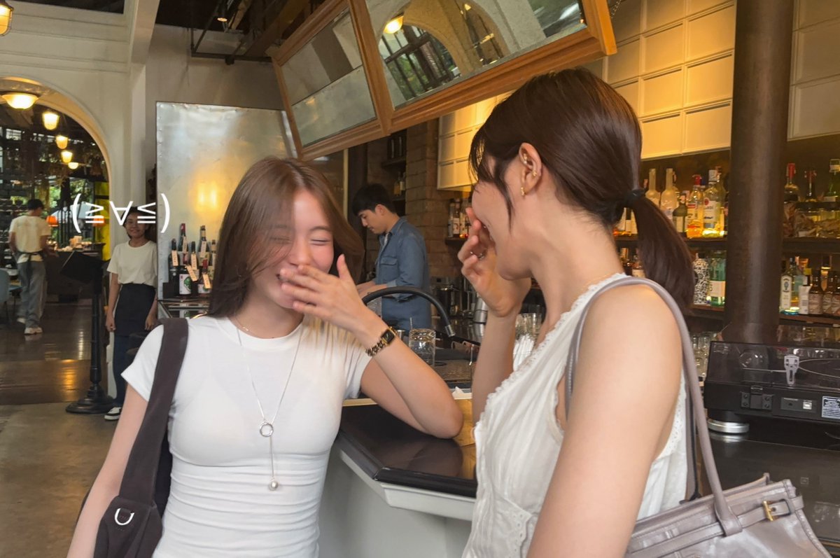 pahnthitta_'s tweet photo. cutest girlfriends🤍

#ป่านฟ้อนด์ #pahnfond https://t.co/tAE7jHcUzY