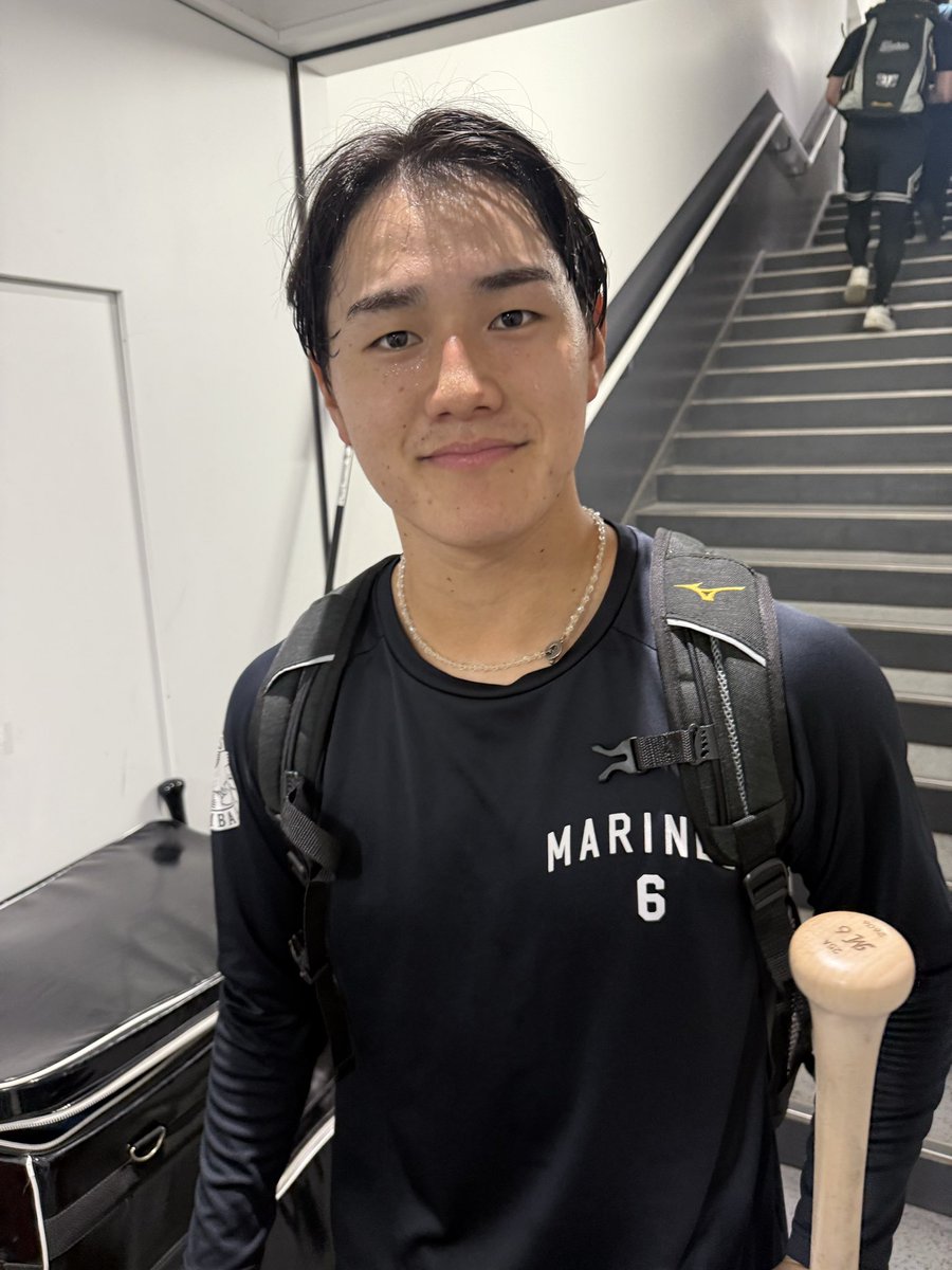 chibalotte_pr's tweet photo. ピンチを救うスーパーキャッチから、ヒットで出塁し決勝のホームを踏んだ #西川史礁 選手！
#chibalotte #広報 https://t.co/bVqYdglNQs