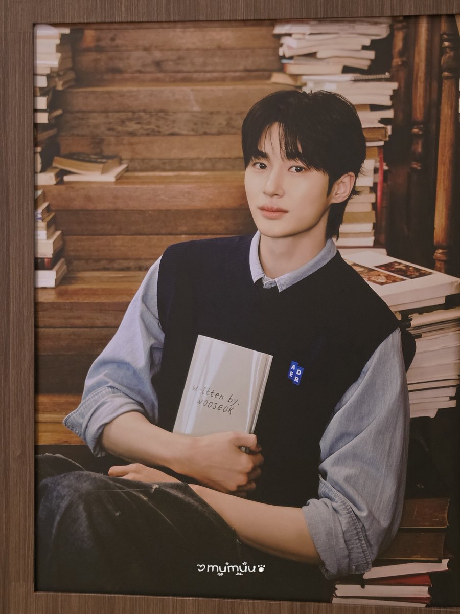 cryngoveryou's tweet photo. The secret library in Bangkok 📮❤️

#ByeonWooSeok #변우석
#TheSecretLibrary https://t.co/Sgtqo6cL8K