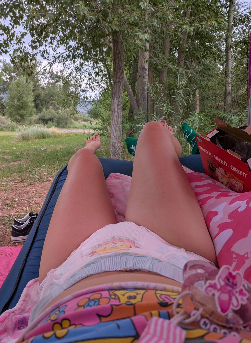 kougrakitten's tweet photo. Wanna see more outdoor diaper adventures? I went on quite the little quest! 🗺️ https://t.co/0Ti5TeGjBa