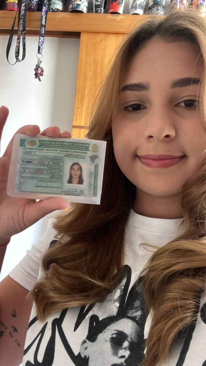 strgirlprincess's tweet photo. ALERTA GOLPE ARIRANG TOUR!

Vamos deixar ela famosa? Essa querida não deu os ingressos do show e não quer devolver o dinheiro! Bloqueou todo mundo! Gastamos uma NOTA. Me ajudem POR FAVOR!!!!! Só queremos o nosso dinheiro de volta! @/Ju1kmp https://t.co/45gnGWC6FC
