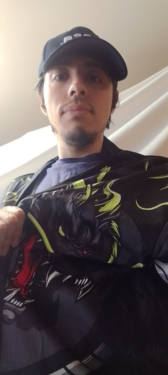 DrakoFGC's tweet photo. En unas horas estaré encaminando al venue de @TheZiegge para el check in de los 3 torneos donde participaré en representación de mis equipos. BT y Onfire. 

Horario
1pm: Check in
2pm: 2XKO
3pm: Fatal Fury 
4pm: Street Fighter 6. 
"Cada uno de nosotros vive sus propias batallas" https://t.co/BDVmUdjlp8