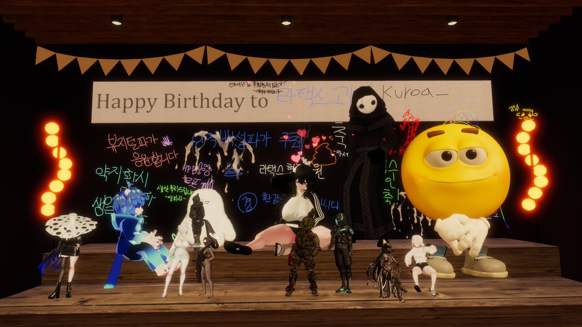 Blackfoxkuroa's tweet photo. 가족여행 때문에 일찍 찍었던 생일 사진

2026. 08. 14 생일 축하 해주셔서 감사합니당

몇몇 분도 함께 넣고 싶었는데 추가가 안되서...감사 인사 다시 한 번 더 드립니당 https://t.co/2cak99WtpG