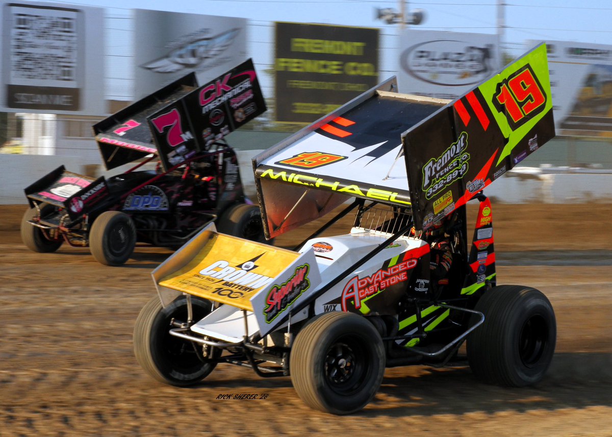 AFCS_Sprints's tweet photo. Photos of #AFCS 410s in action last Saturday at @FremontSpeedway! 

📸 Rick Sherer https://t.co/rAT90E1HuU