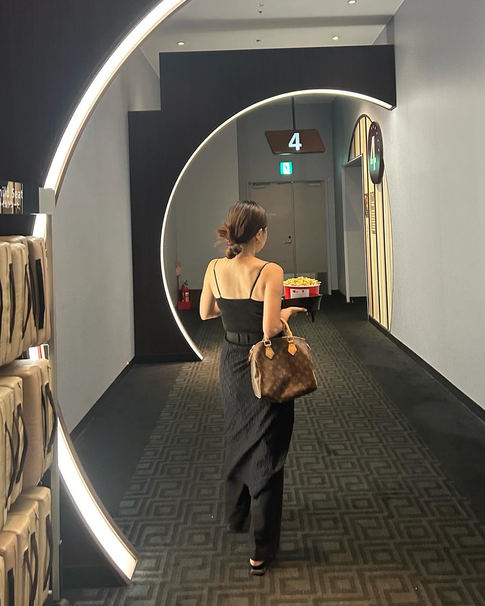 ShellieKarm1rq's tweet photo. Hiya 🤗 Always remember: you’ve got a spark in you—let it light up the path ahead. 💖
noIRT https://t.co/NpLdPL6D9Q