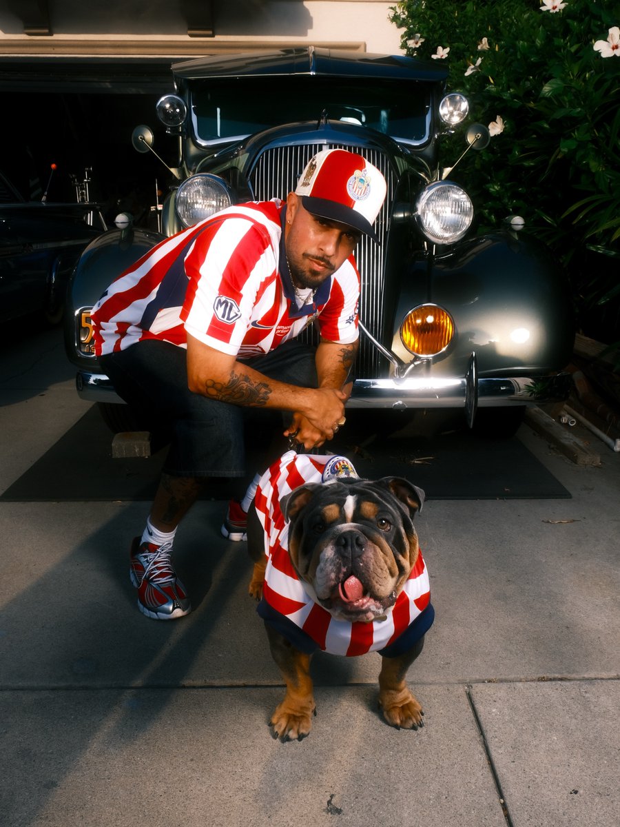 ModernNotoriety's tweet photo. Paisaboys for Chivas x Nike 🐐⚽️ https://t.co/BMjbtfsL2i
