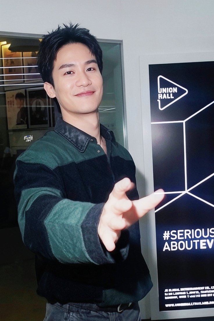 bloomlion's tweet photo. แม้จะนกกิจกรรมที่หวังไว้มากๆ แต่การตัดสินใจเลี้ยวรถไป Union mall เมื่อเช้านี้ก็เป็นการเลือกที่ถูกต้องจริงๆ เหมือนได้น้ำทิพย์ชโลมใจที่สุด รอยยิ้มต่อชีวิต fangirl คนนี้ได้อีกเยอะเลย 🥰💙 https://t.co/UyrlFu8F2B