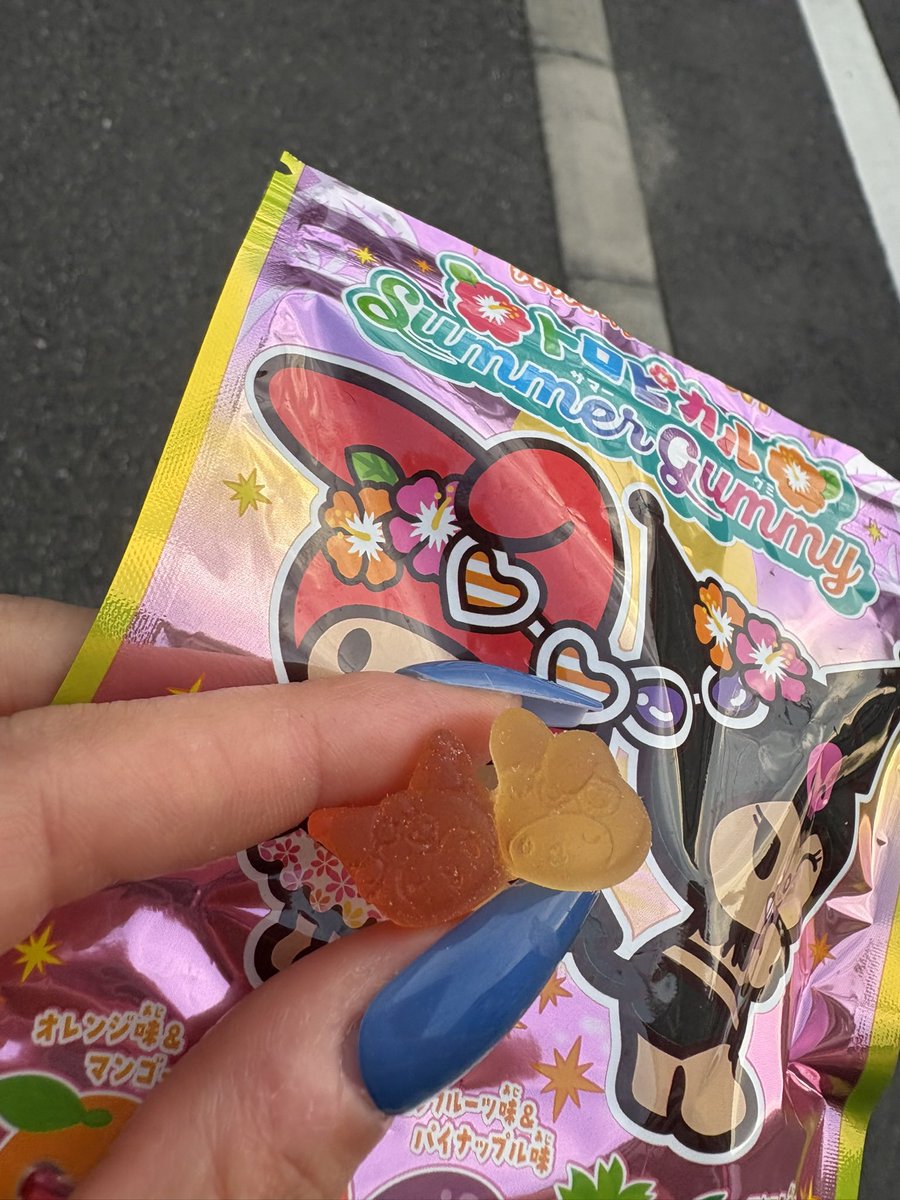 riefitness's tweet photo. グミ界で1番かわいい https://t.co/Zoyy0nHd6N