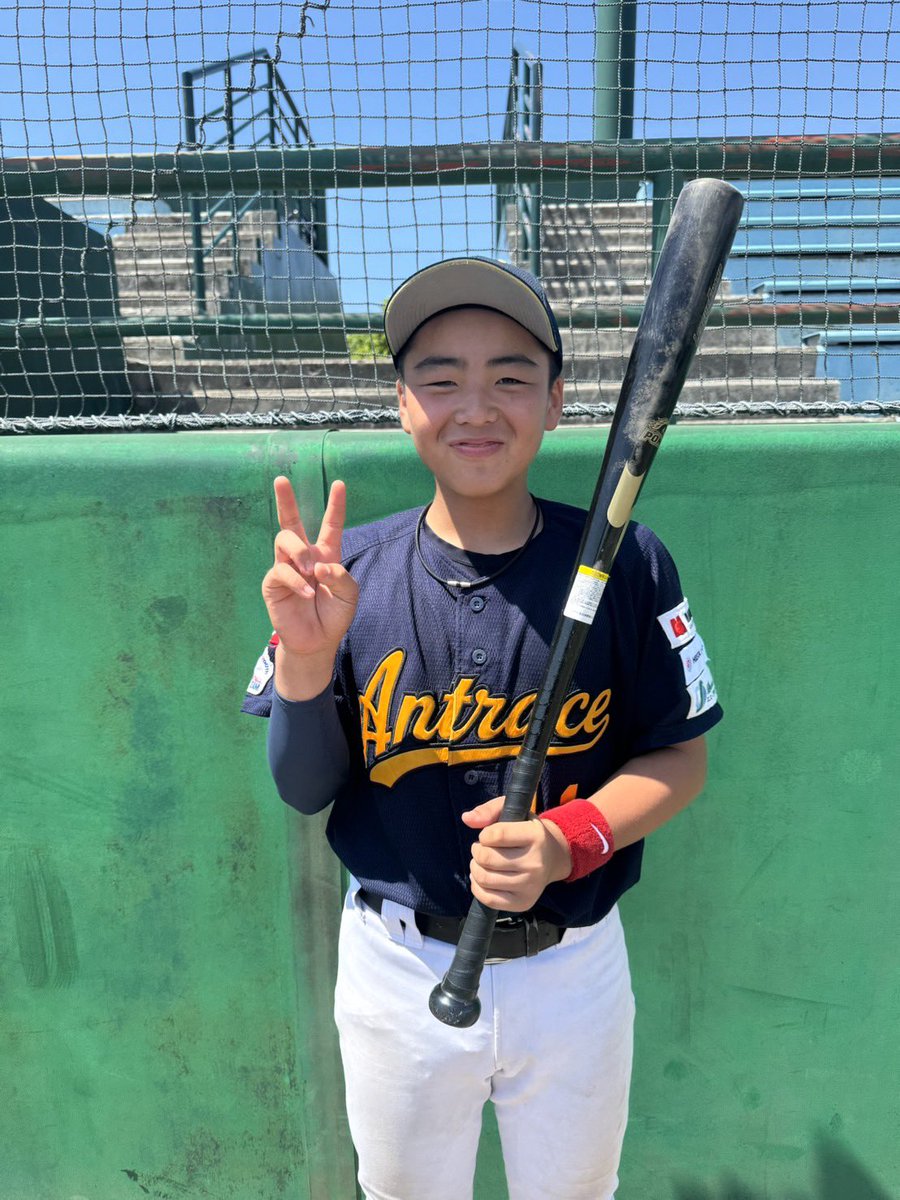 ZeroAkita's tweet photo. 今年もZEROリーグ開幕しました⚾️

Nouthリーグ
8/9(日)@峰浜球場
①SAMURAIBLACKS U15 15 - 3 ANTRACE U14(4C)
優秀選手賞: 船山結生選手(サムライ)
敢闘賞:榊悠佑選手(アントレ)
②ANTRACE U14 0 - 21 SAMURAIBLACKS U15(4C)
優秀選手賞:村上照真選手(サムライ)
敢闘賞:奈良光真選手(アントレ) https://t.co/nQpsfDFAwU
