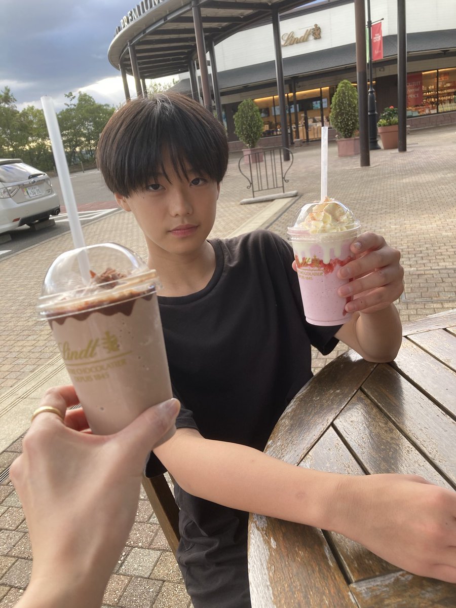 hic1nz's tweet photo. 男子中学生ミスターコンの3次審査へ進みました。
リポストたくさんもらえると次へ進めそうです。
よろしくお願いします！
#男子中学生ミスターコン https://t.co/sIfchnea2p