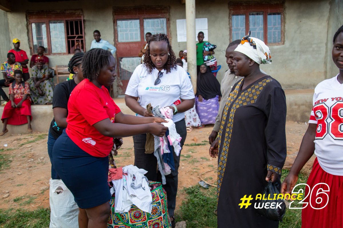 ImaniMulungi's tweet photo. @SRHRAllianceUg @reachahand @RHUganda @Restless_Uganda @uyahf1 In total, the #AllianceWeek26 impacted 17 sites, that included 8 primary schools,3 secondary schools & 5 health facilities
2,566 were primary school pupils and 595 were secondary school students.
To many more opportunities to take SRHR conversations to as many communities. https://t.co/CXzNTEOnm9
