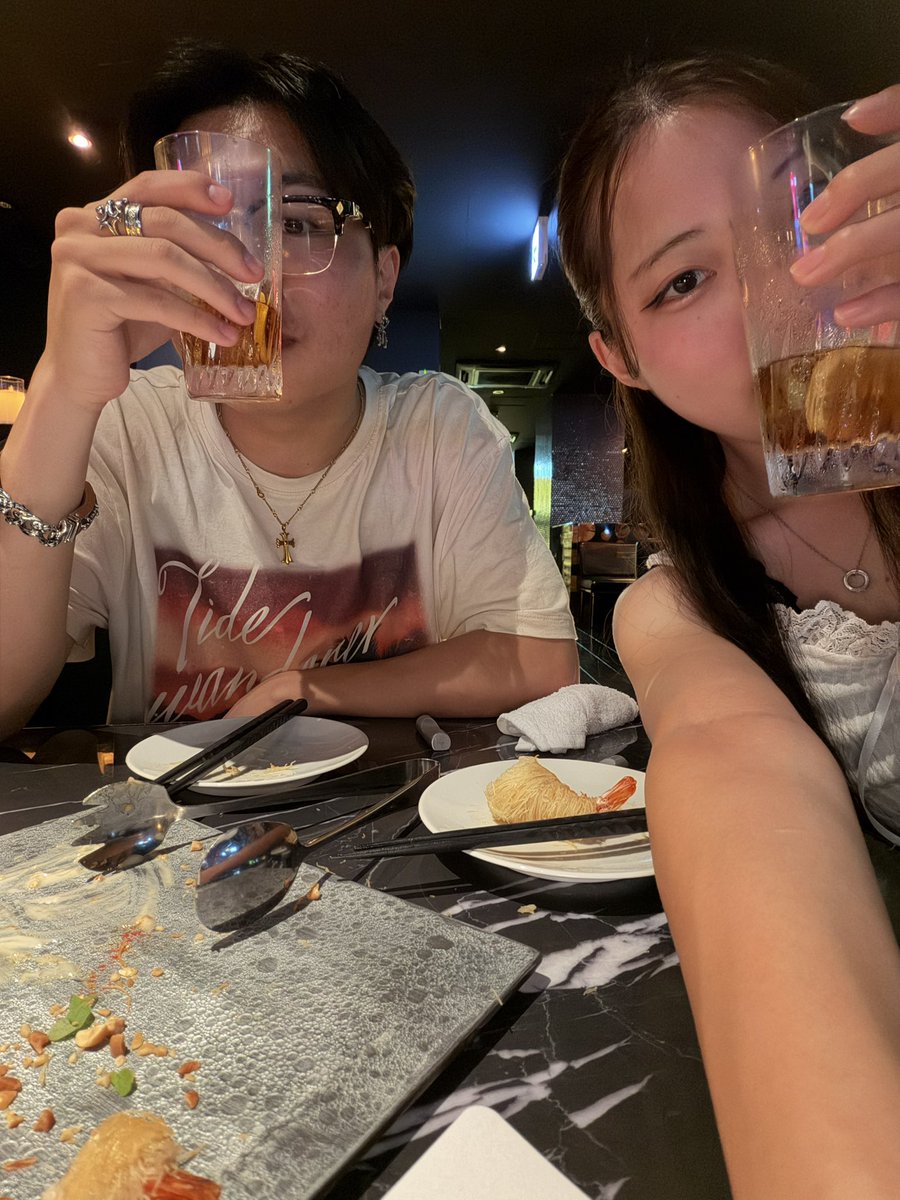 r7_2oo3's tweet photo. 2025.8.15~2026.8.15
1year anniversary🌹🍴
for you. iloveyou..❤️ https://t.co/Tz4N6F8AKI
