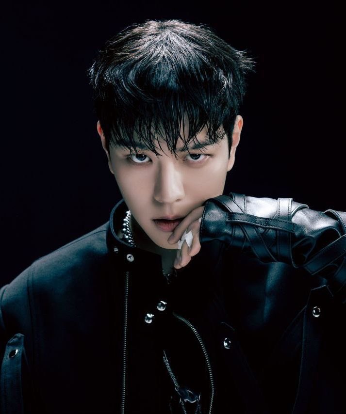 seungmnbias's tweet photo. Fighting for a Better Life

🌼rated n
🌼doberman hybrid 🐶
🌼angst, eventual comfort
🌼🐿️&amp;🦊 come to visit!
🌼ch 6, 6k (40.9k total)

https://t.co/kRzpgYPY72 https://t.co/yFnwV0HmaP