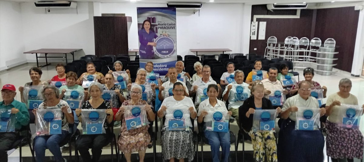 FIMLM's tweet photo. 💙 En Girardot, Cundinamarca, promovemos espacios de formación que contribuyen al bienestar integral de las personas mayores con el Proyecto #BienestarParaLaPersonaMayor 👵🏻👴🏻✨

🤝Conoce más  aquí ➡️ https://t.co/Wab7nE9TQp 

#FIMLM #PersonaMayor #Girardot #Cundinamarca https://t.co/vfjoA094jT