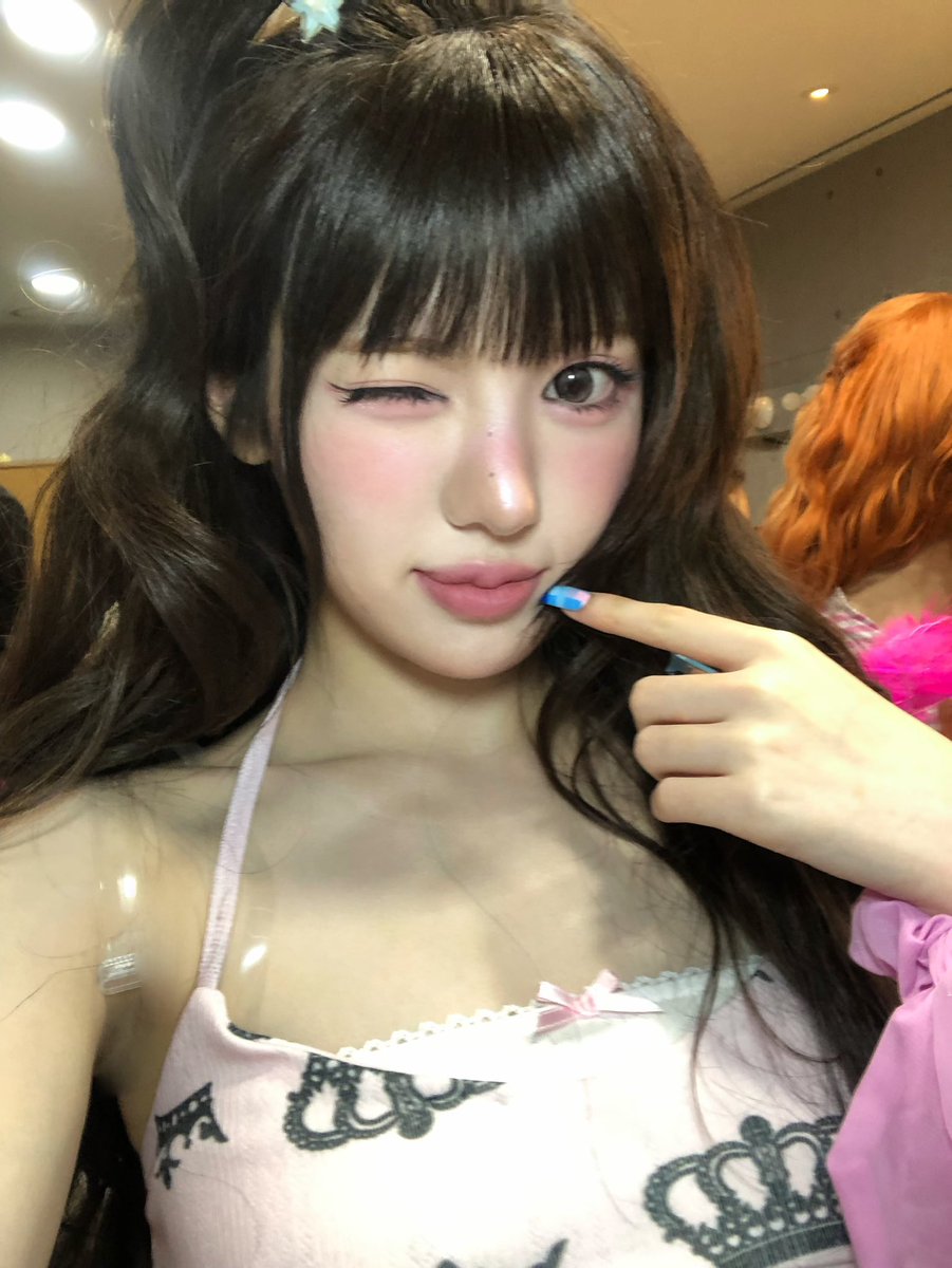 sukykiii's tweet photo. 260815 #수이 버블 🫧 https://t.co/Gzmfq93Yvy