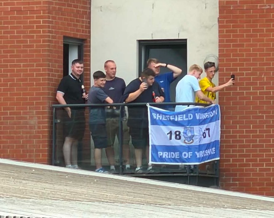 RTSwfc's tweet photo. You owls #swfc https://t.co/x2bVilDkZz