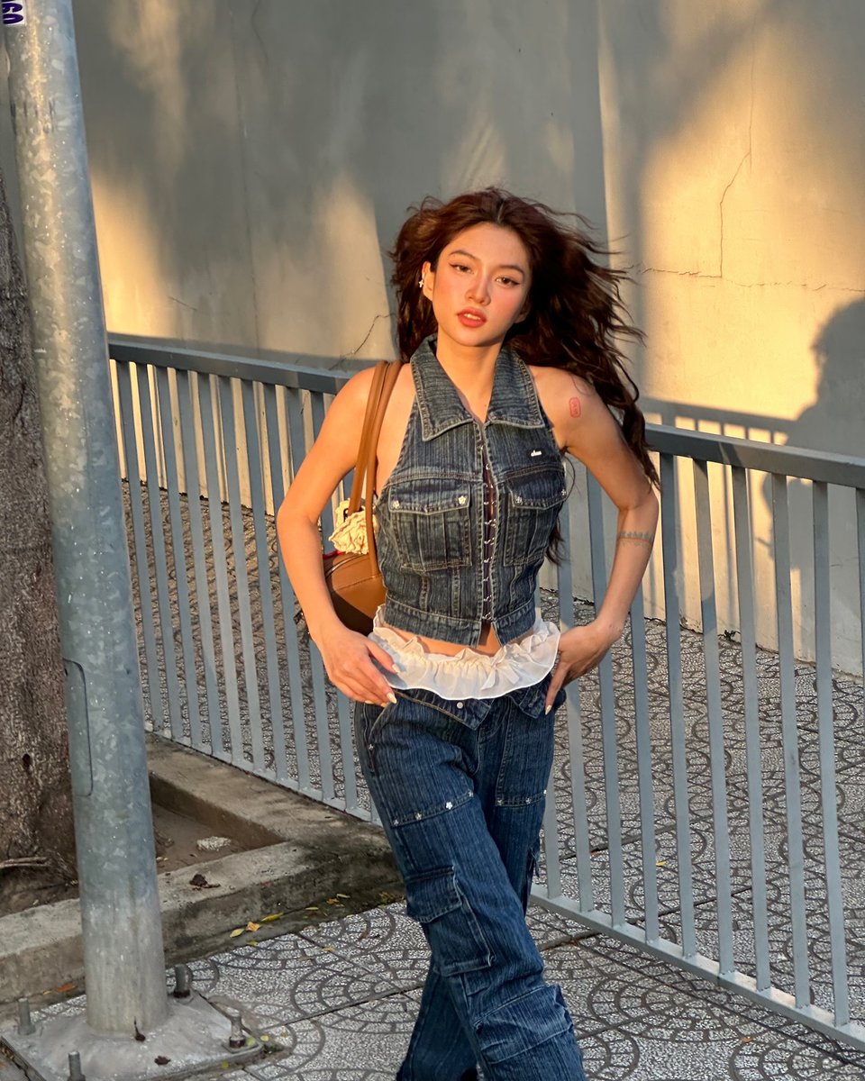 TinnoFreitas's tweet photo. Greetings from my side ✨ every small step matters, and you’re doing amazing. 🌻
extEX https://t.co/qOfoCPs1OU