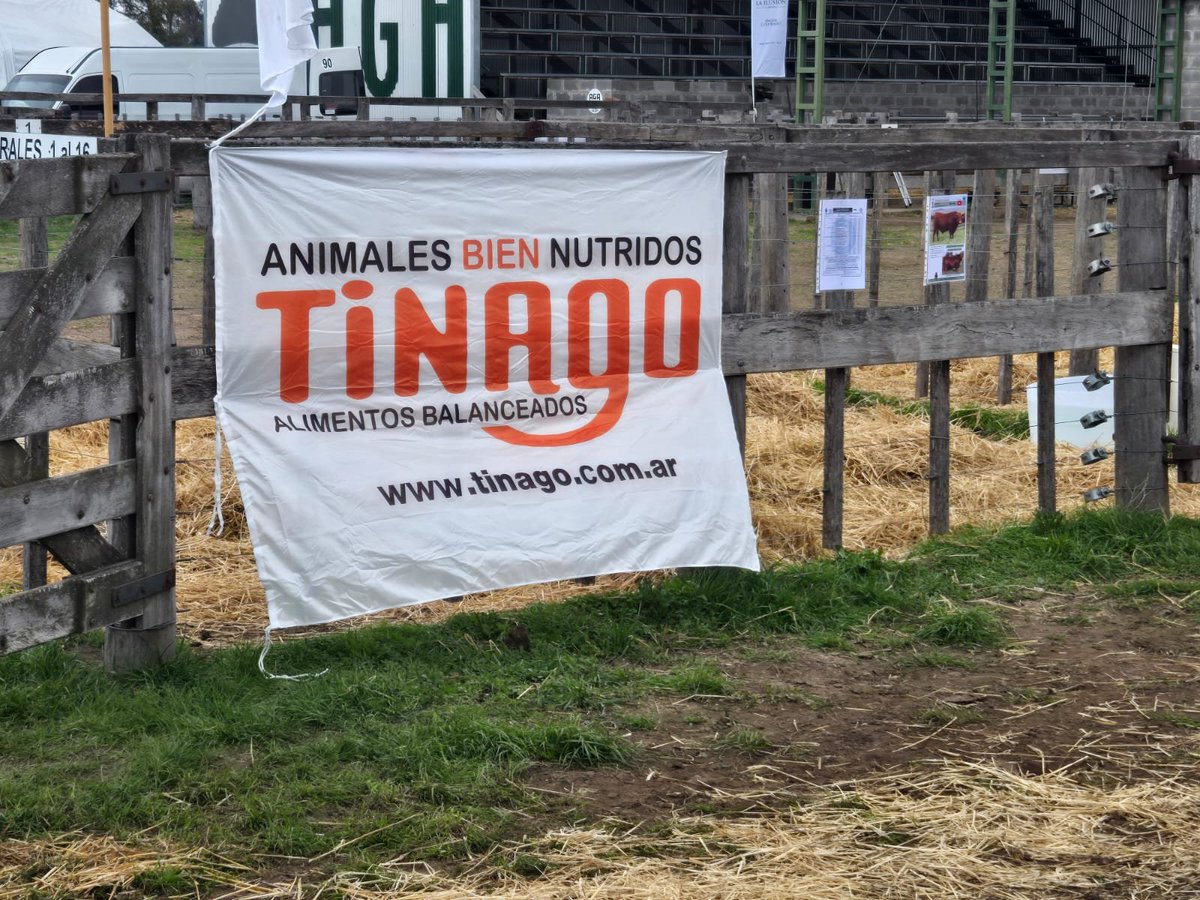 TinagoAB's tweet photo. _Auspiciantes del 2° Remate Anual de Cabaña La Ilusión - Familia Mitzig_  
_AGA - Asociación de Ganaderos y Agricultores de Bahía Blanca_

Gracias Micaela por confiar en Tinago 🙌  
Excelente jornada compartiendo con amigos y clientes.

📍 Te esperamos en nuestro stand https://t.co/NqORX1cN05
