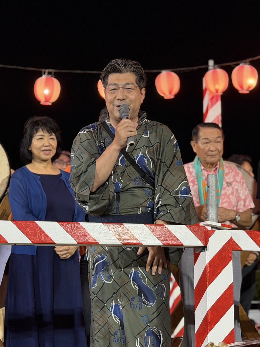 oh2kaq3ko's tweet photo. 吉良ふるさと盆おどりへ行ってまいりました。
里見りゅうじ参議院議員　中村けん西尾市長　松崎りゅうじ議長　神谷実行委員長　みなさまと一緒に盆踊りを楽しみました。　
　#里見りゅうじ　#西尾市 https://t.co/guW8d6b30m