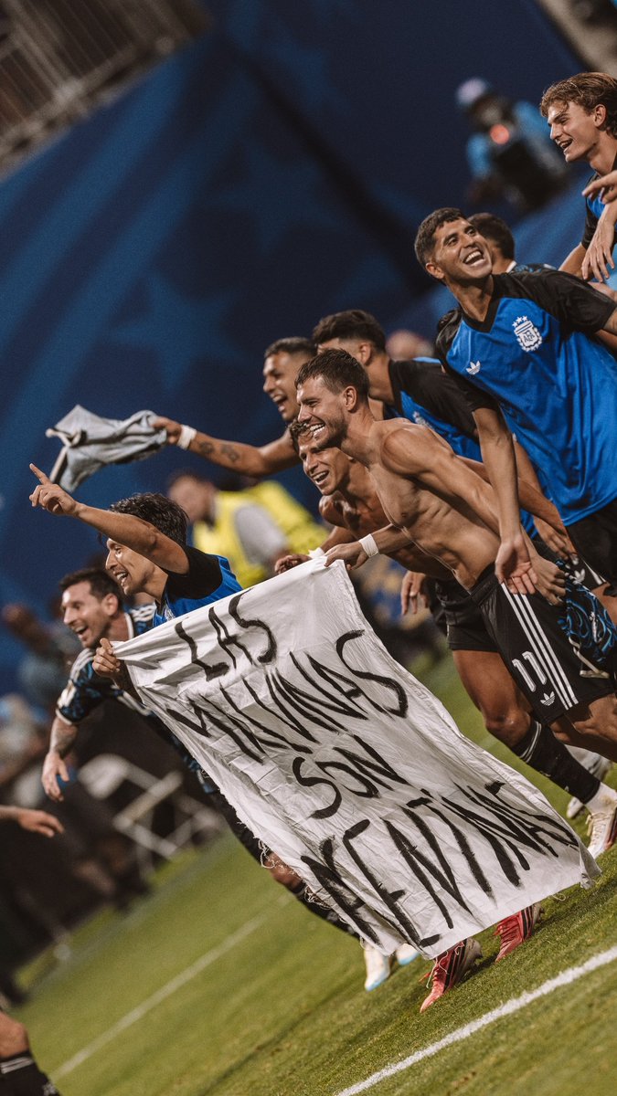 messi_archive's tweet photo. Postales de un partido que nunca vamos a olvidar https://t.co/FsgkPbMuVq