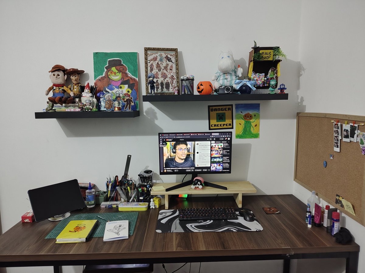 SamCarreira_'s tweet photo. Te amo dr. Habit segurando a nadja https://t.co/EQn3PtHCjx