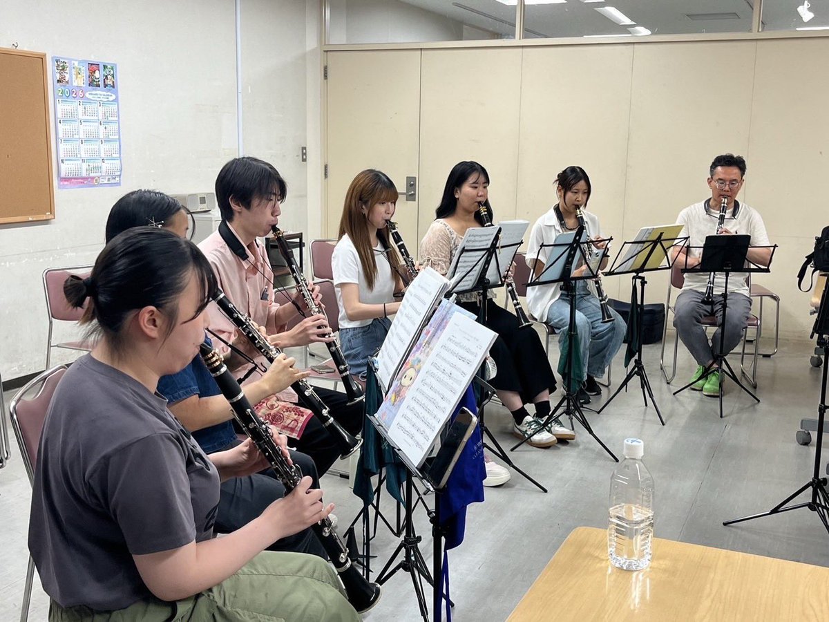 Mi_Kamerata's tweet photo. こんばんは！
投稿遅くなりましたが、13日に合わせがありました。
今金町で行うイベントの曲はBbクラリネット7重奏で演奏いたします。
お時間のある方は是非お越し頂けたらと思います！
 #ミカメラータ
 #クラリネット https://t.co/nr1nXlmBdV