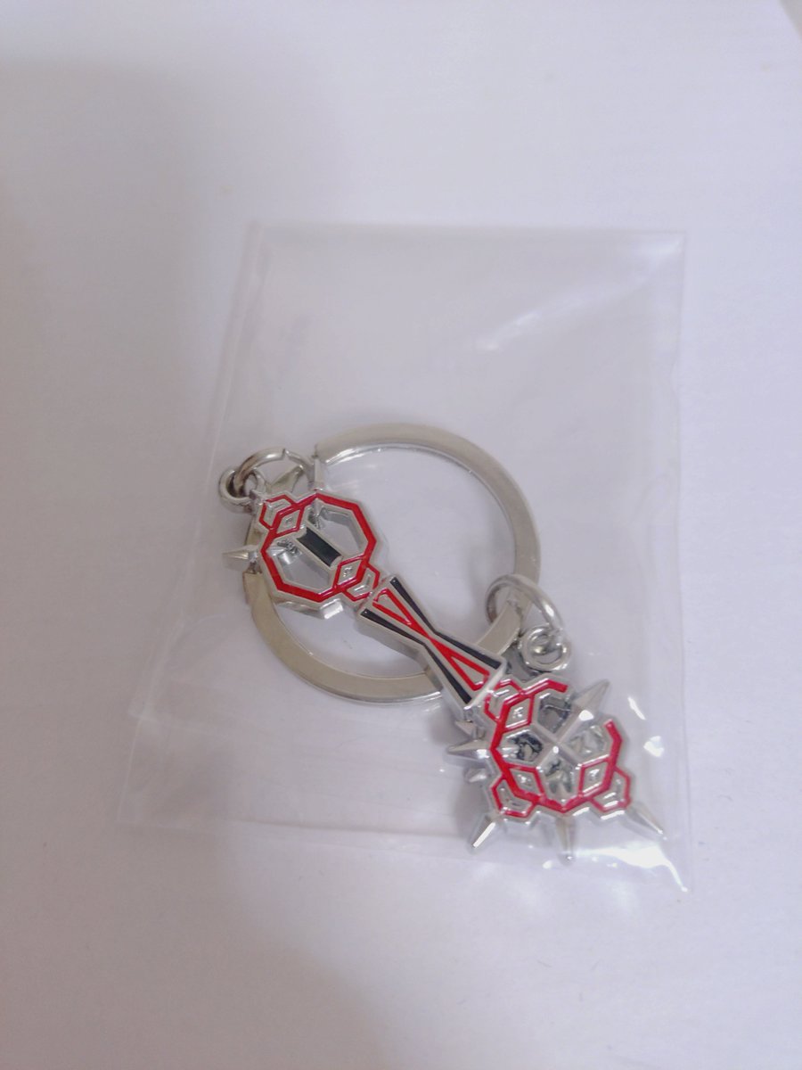 Elizabeth_KUMA_'s tweet photo. キーブレードが欲しかったので
お一人様5回ちゃんと守って
回して来ました。
見覚えのないキーブレードが出ました
ヾ(･ω･`；)ﾉ
私、クリアしてないからわからない、、
ピーターパンのヤツ欲しかった
(｀；ω；´)
#一番くじ
#キングダムハーツ https://t.co/oNsYPFMbKE